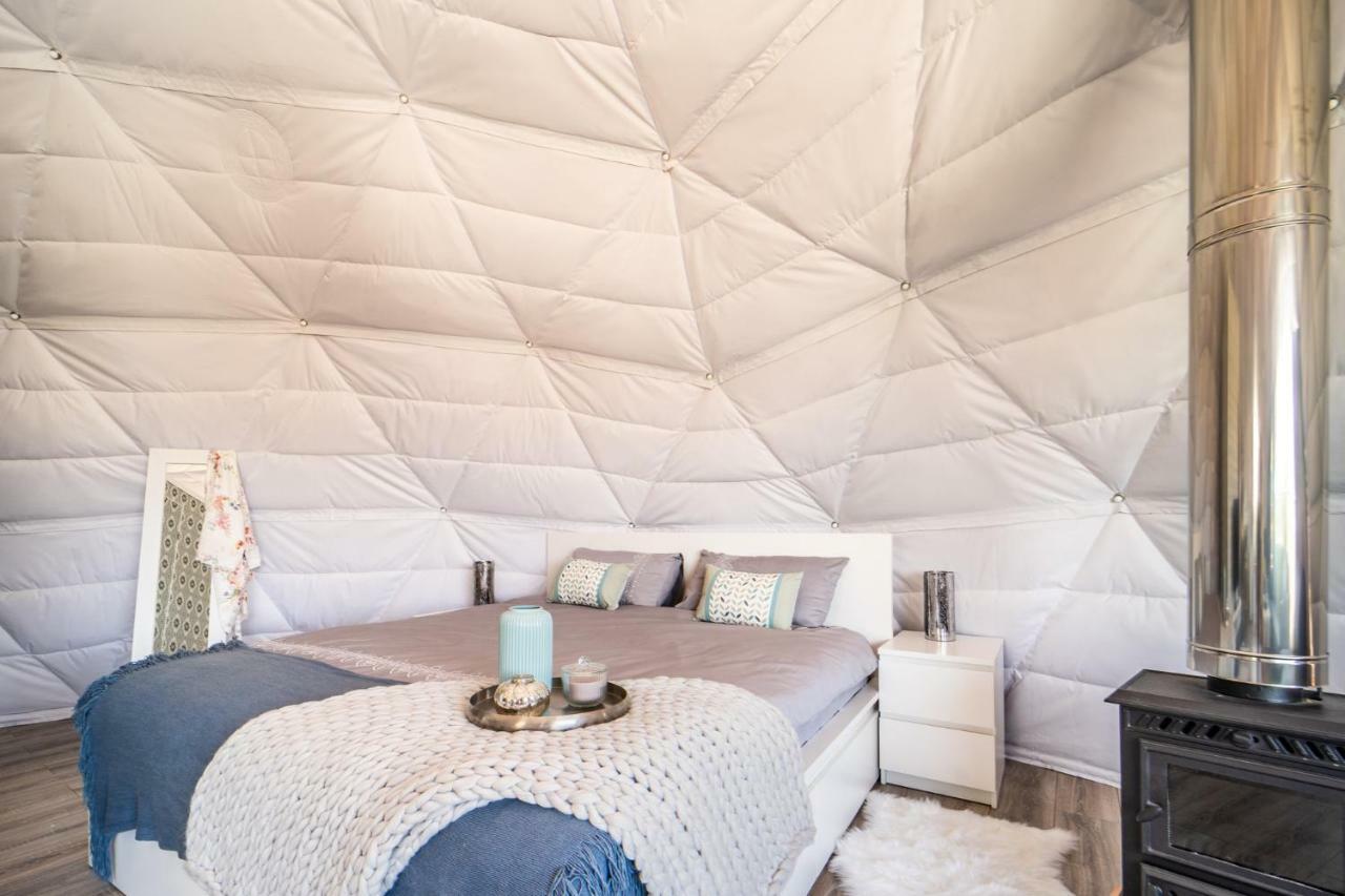 Ferienwohnung Luxury Dome Retreat Dudar Exterior foto